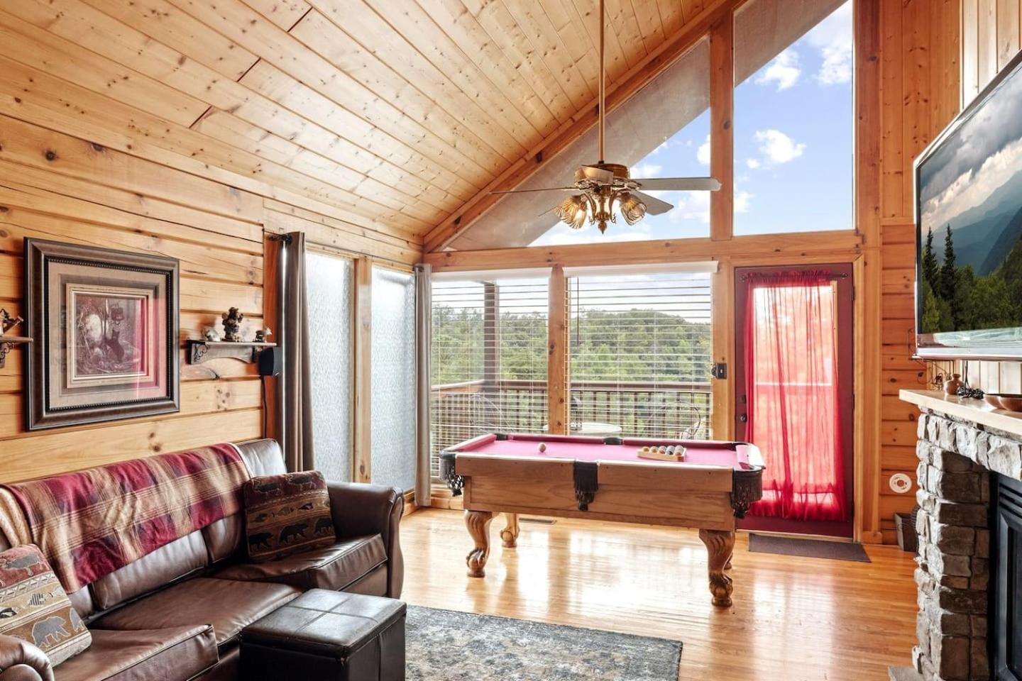 Views I Mins To Dollywood I Hot Tub I Pool Table Villa Sevierville Buitenkant foto